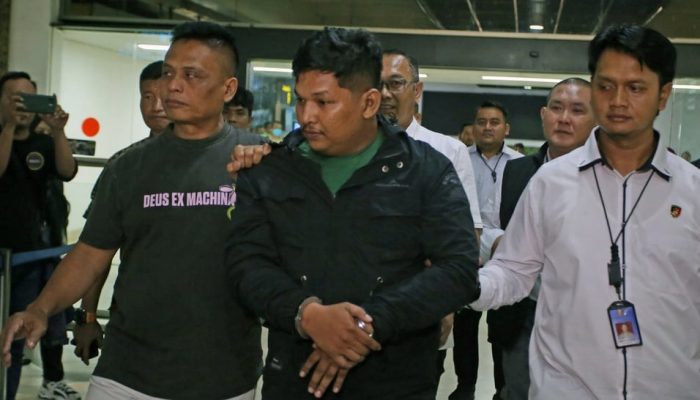 Mudarat Biaya Politik Mahal: Terlilit Narkoba hingga Jual Ginjal