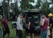 4 Pria Disambar Petir, 2 Orang Tewas