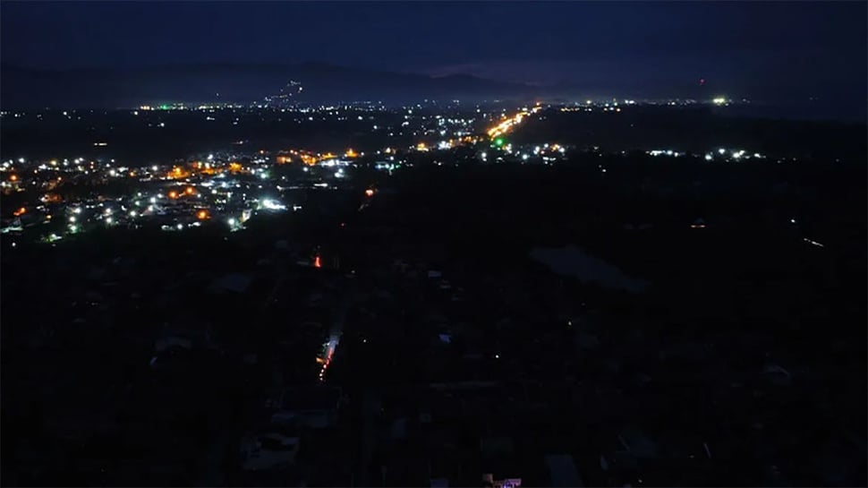 PLN Sumbar Masih Cari Penyebab Mati Listrik Total
