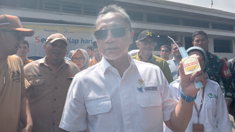 Zulhas Nilai HET Minyakita Harus Naik Bareng Bahan Pokok Lainnya