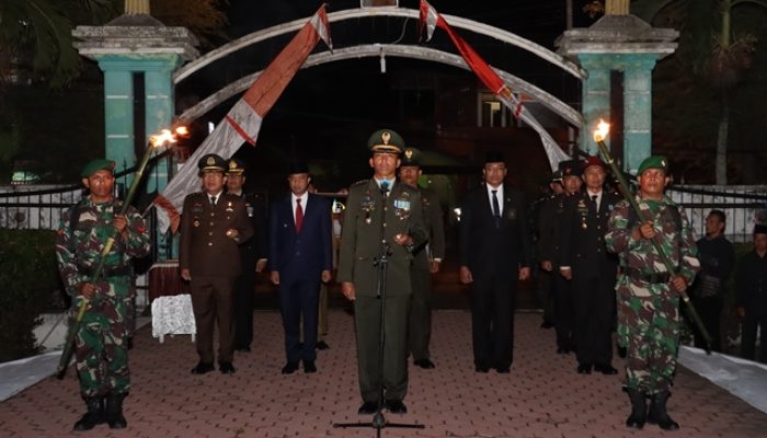 Rangkaian Peringatan Hut Ri Ke 79, Pj. Wali Kota Tebing Tinggi Ikuti Apel Kehormatan Dan Renungan Suci 