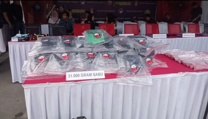 31 Kg Sabu Tujuan Medan Nyangkut di Tol Tebing