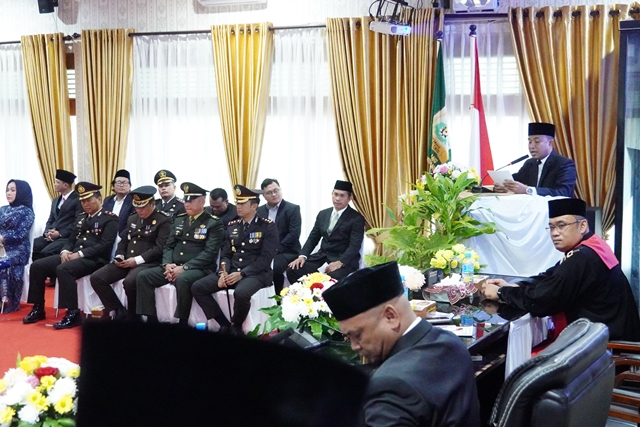 Hadiri Pemberhentian Dan Pengangkatan Anggota DPRD, Penjabat Wali Kota Tebing Tinggi Bacakan Sambutan Mendagri RI