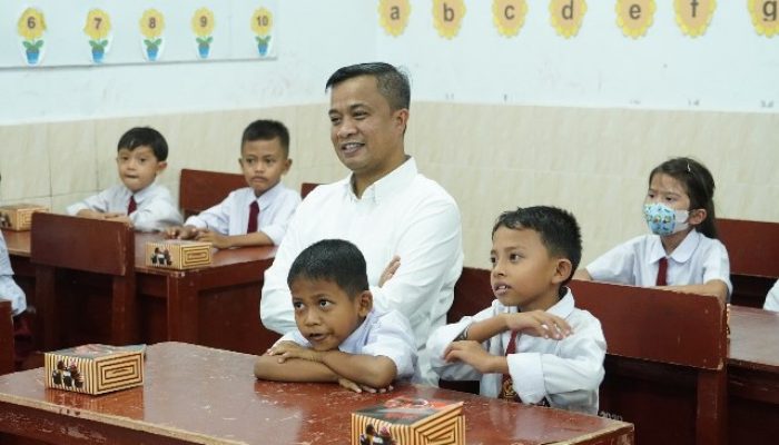 Lanjutkan Kunjungan Ke SDN 164347 Kec. Padang Hilir, Pj. Wali Kota Ingatkan Peserta Didik Jauhi Narkoba Dan Berharap Menjadi Agent Of Change