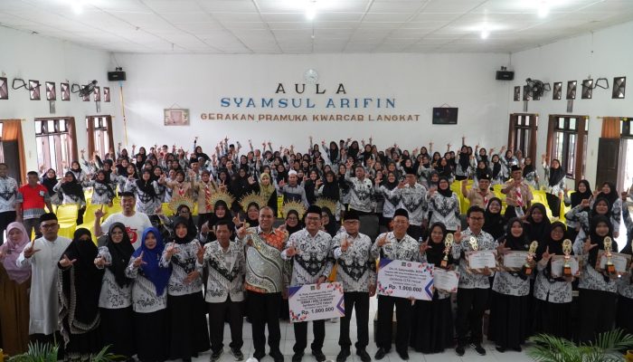 Kemah Bakti Perempuan PGRI Langkat, Siapkan SDM Berkualitas