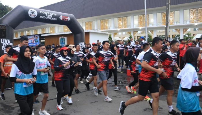 Usai Dilantik Presiden Prabowo, Wakil Wali Kota Binjai Langsung Berkerja, Lepas Peserta Fun Run 5K 