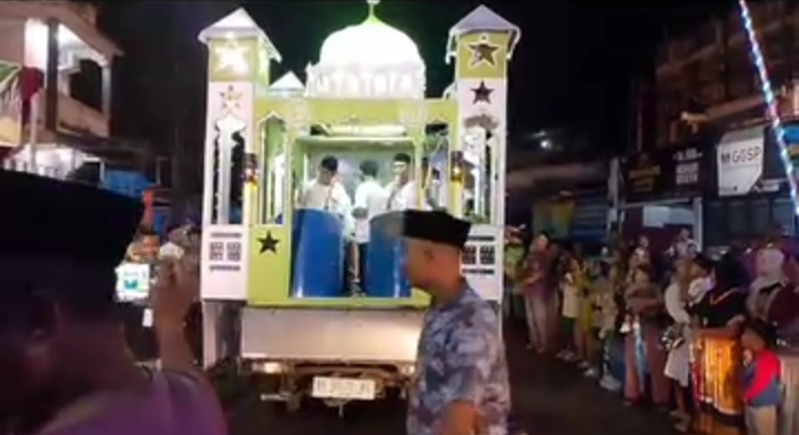 Kemeriahan Pawai Takbir Keliling di Langkat