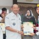 Bupati Langkat menyerahkan SK CPNS