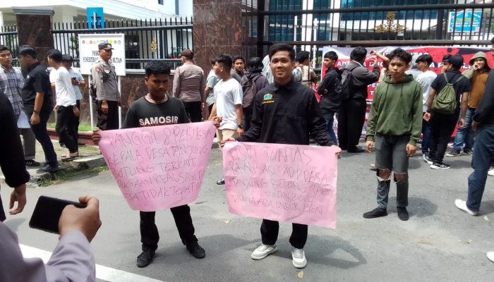 Aliansi GERAM Gelar Aksi, Desak Kejati Sumut Usut Dugaan Korupsi Dana Desa di Padang Lawas