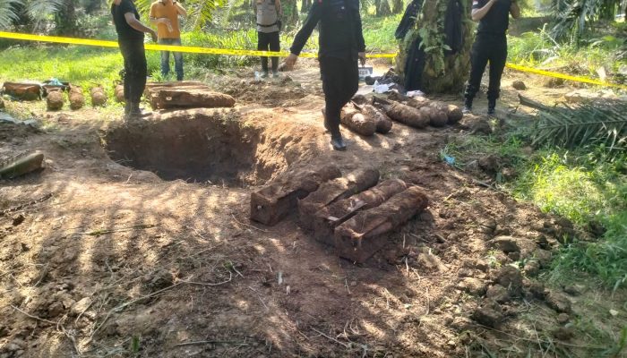 Heboh, Penemuan Bom Mirip Rudal di Hinai