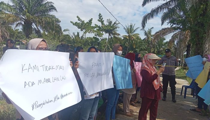 Polisi Bongkar Makam April yang Dianiaya Usai Curi Udang 2 Kg di Pangkalan Susu