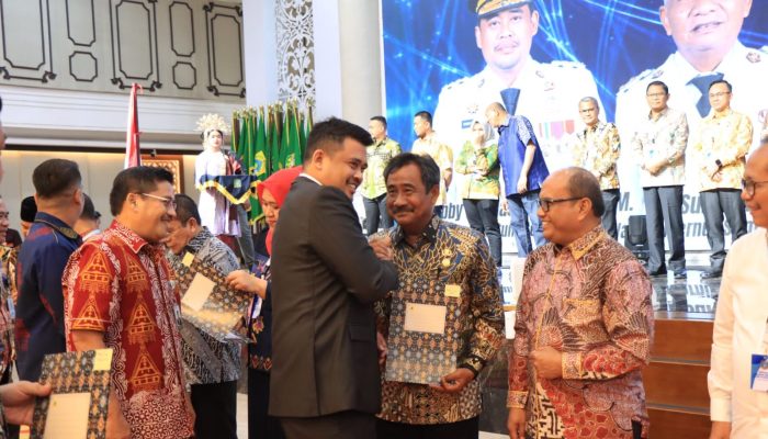Hadiri Penyerahan DBH Se-Sumut Tahun 2025, Wali Kota Binjai : Akan Kami Kelola Secara Transparan