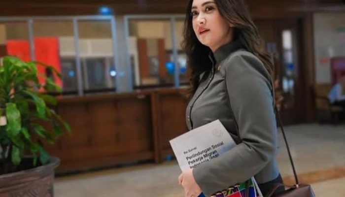 Kesalahan Nafa Urbach dan Ahmad Sahroni sehingga Dinonaktifkan sebagai Anggota DPR