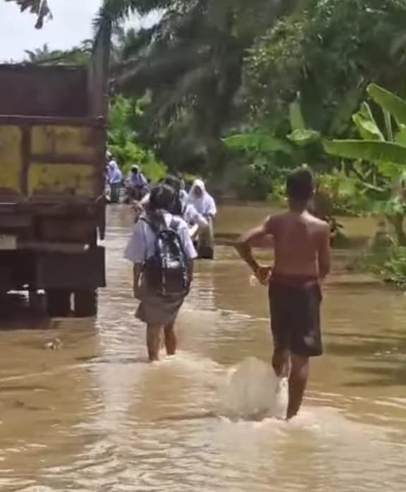 Banjir di Desa Sekoci Besitang