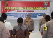 Kapolres Langkat Minta Satkamling Jadi Teladan Bagi Warga 