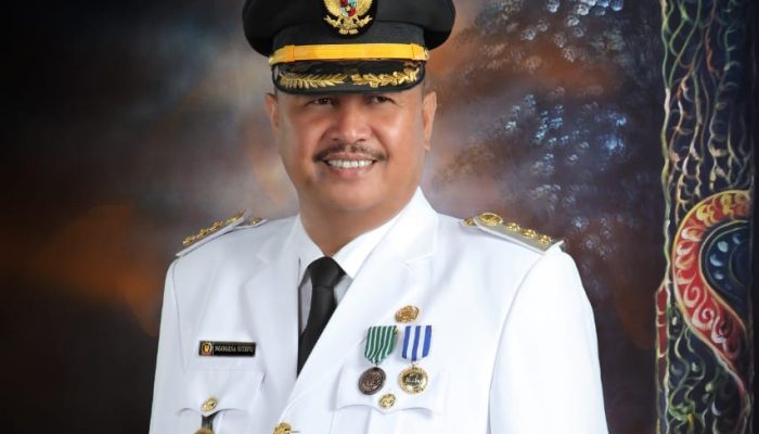 Profil Ngogesa Sitepu yang Sukses Jadikan Anaknya DPR RI dan Wakil Wali Kota Binjai