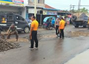 Warga Mohon kepada Presiden Prabowo Perbaiki Jalan Rusak, Polisi Langsung Turun Tangan 