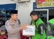 Jumat Berkah Sat Lantas Polres Langkat: Edukasi, Doa, dan Kepedulian untuk Pengemudi Ojek Online