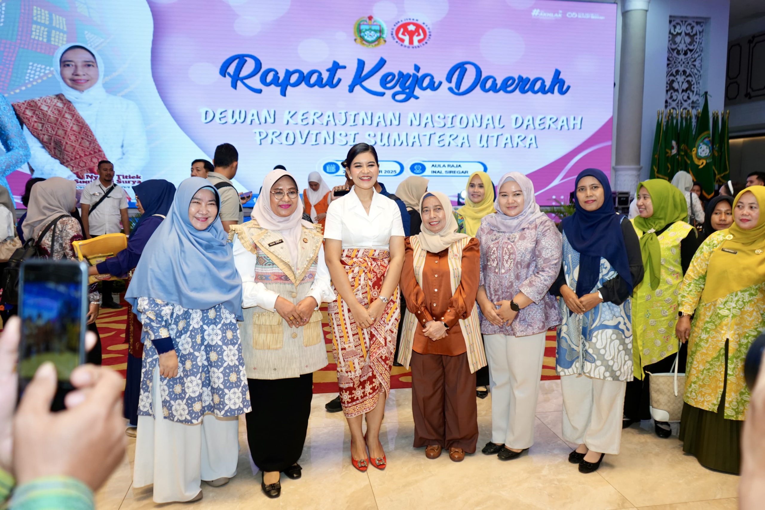 Ny Nurhayati Amir Hamzah