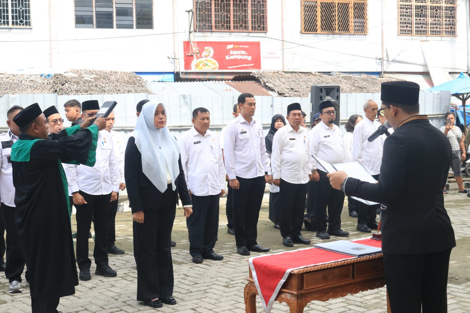 Pelantikan Pejabat Pimpinan Tinggi Pratama Pemko Binjai di Pasar Tavip