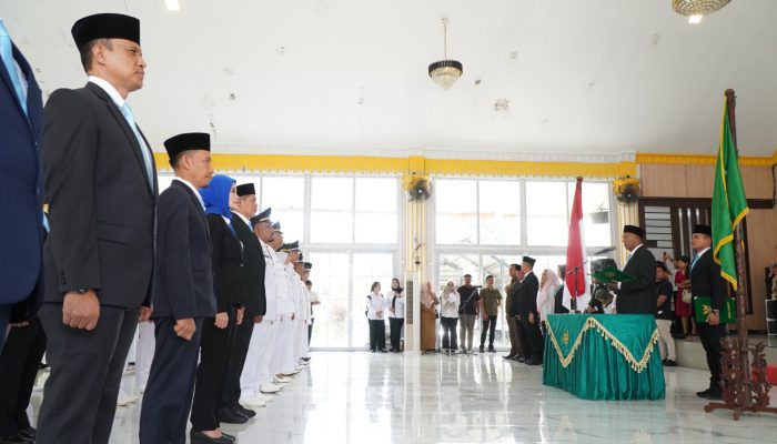 Syah Afandin Lantik Kadis Pendidikan Langkat dan Puluhan Pejabat Struktural dan Fungsional