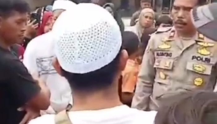 Warga Desa Perkubuan Geruduk Polsek Tanjung Pura, Desak Polisi Tangkap Bandar Narkoba