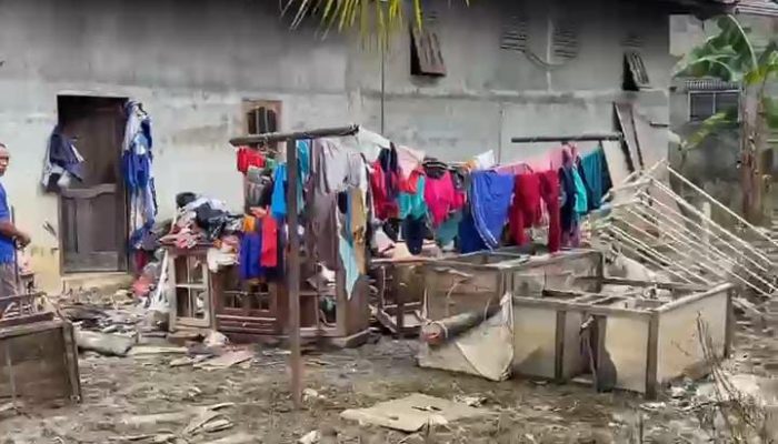 Sepekan Terendam, Banjir di Padang Tualang Hancurkan Harta Benda Warga