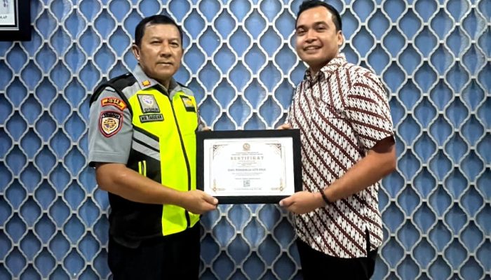 Komitmen Keselamatan Perlintasan Sebidang Kereta Api, Dishub Kota Binjai Raih Penghargaan Kemenhub 