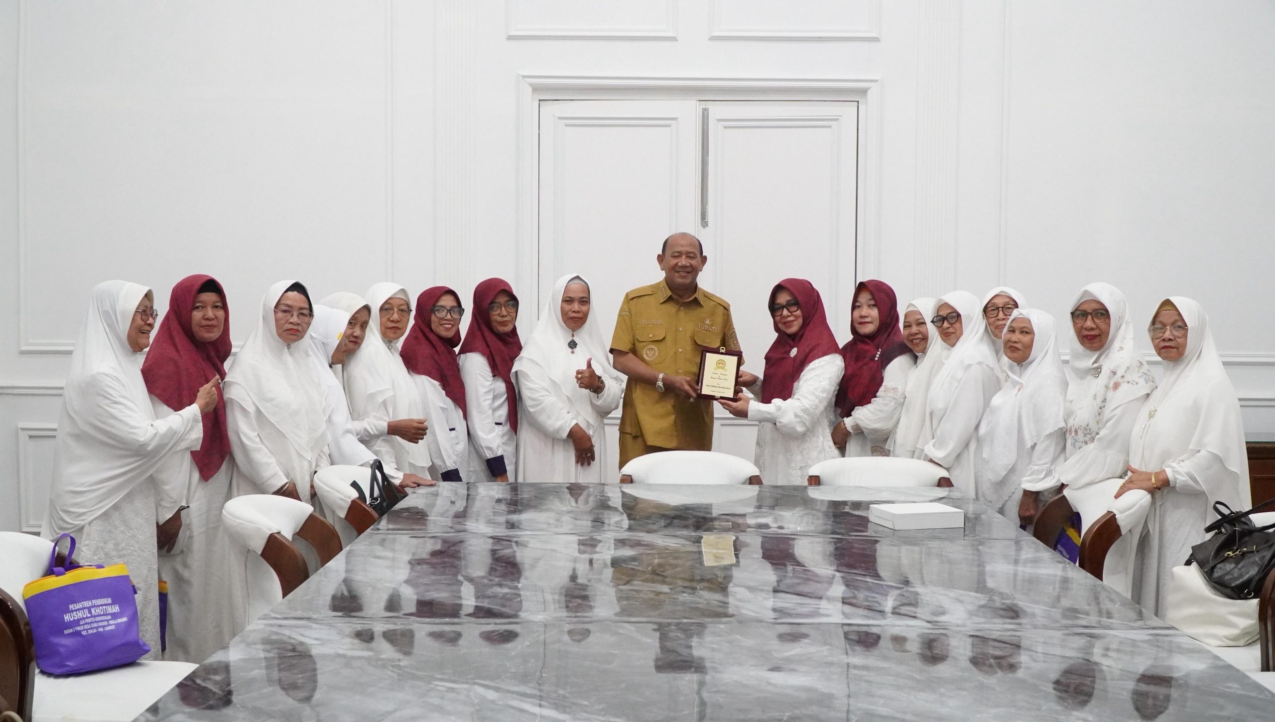 Pendirian Pesantren Lansia Husnul Khotimah Langkat