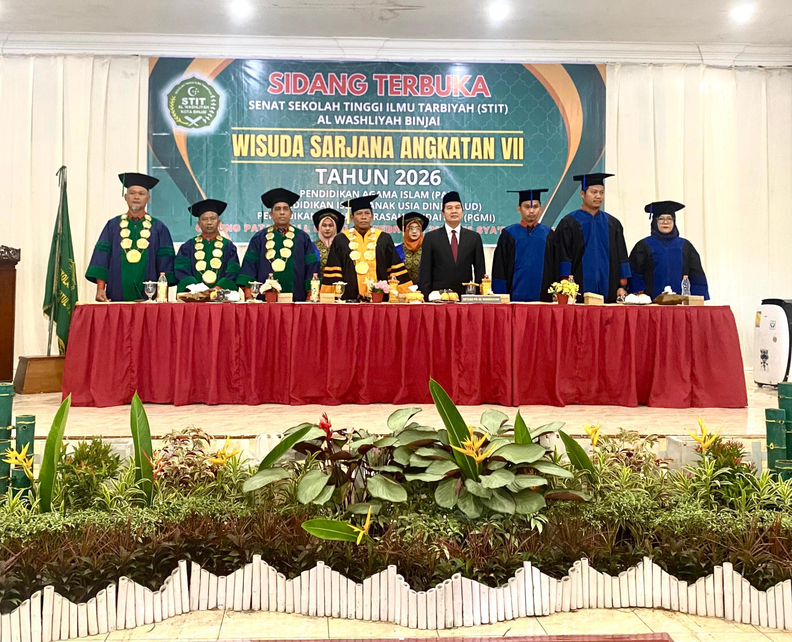 Hadiri Wisuda STIT Al-Washliyah Binjai, Asisten Administrasi Umum Setdak Binjai Ingatkan Wisudawan Jaga Nama Baik Almamater