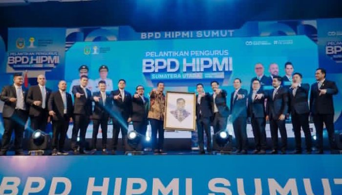 Ade Jona: Pengusaha Muda Harus Rendah Hati dan Berkomitmen Bangun Ekonomi Daerah