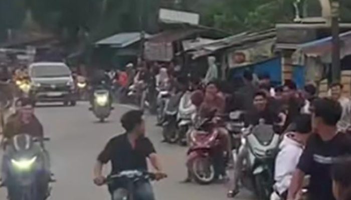 Asmara Subuh Berujung Resah, Remaja Konvoi Motor Knalpot Brong di Simpang Susu