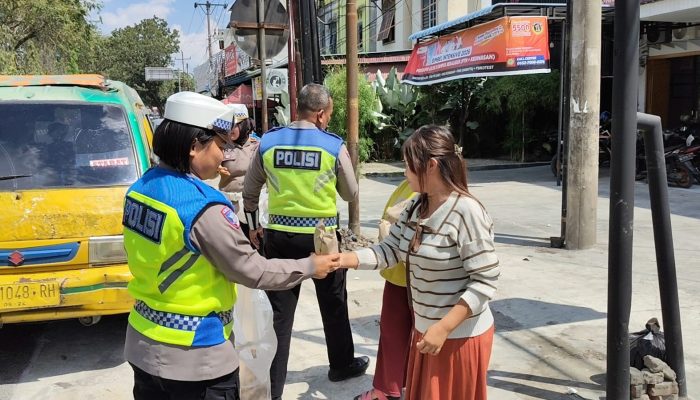 Ops Keselamatan Toba 2026, Satlantas Polres Langkat Hadir Humanis Lewat “Polantas Menyapa”