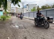 Bupati Langkat Respons Keluhan Jalan Rusak di Stabat, Klaim Sudah Dianggarkan di RAPBD