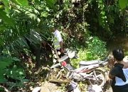 Kecelakaan Lebaran Pertama, Sepeda Motor Berbonceng Tiga Masuk Jurang di Salapian