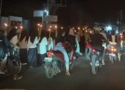 Jalanan Padat, Pawai Obor Jadi Magnet Warga di Stabat