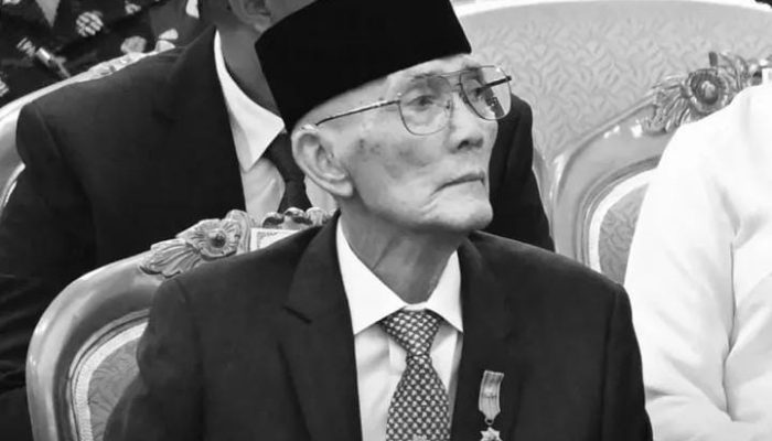 Didampingi Gibran dan Pimpinan TNI, Prabowo Hormati Jasa Try Sutrisno