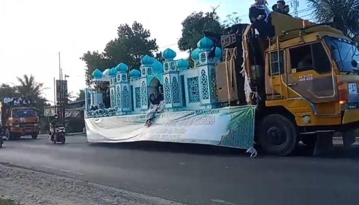 Puluhan Truk Hias Ramaikan Sei Rampah, Sambut Malam Takbiran Bersama Presiden Prabowo