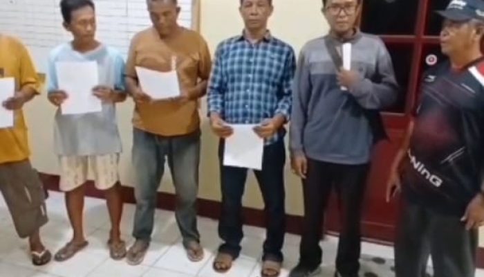 Aksi Pungli Viral Berujung Damai, 4 Pelaku Tertunduk Lesu di Polsek Pangkalan Susu