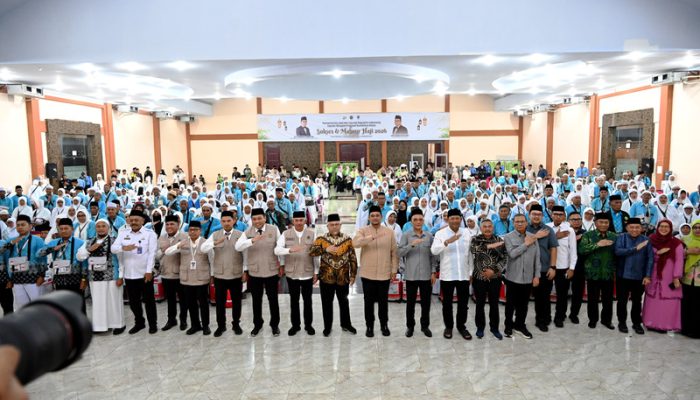 Momen Jemaah Haji Langkat Naik Pesawat Menuju Baitullah