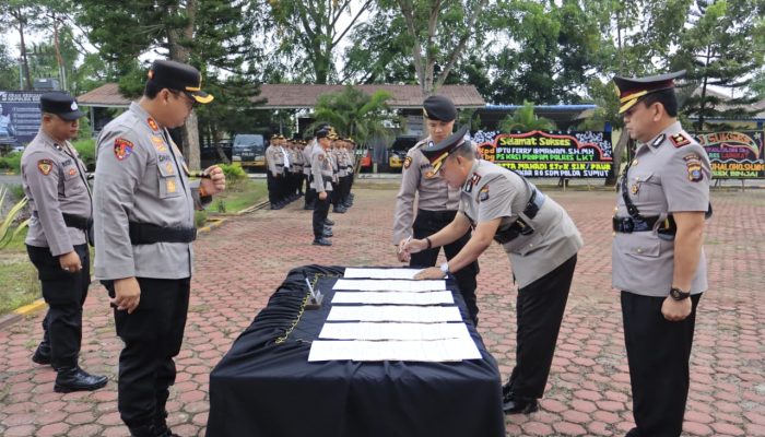 Penyegaran Organisasi, Polres Langkat Gelar Sertijab Sejumlah Pejabat Kunci