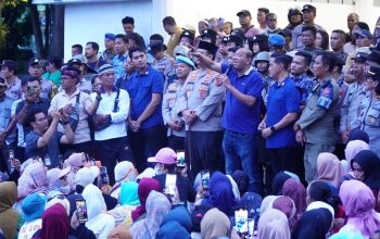 Temui Korban Banjir Besitang, Ini Pernyataan Tegas Bupati Langkat