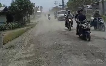 Jalan Viral Bertabur Pasir di Langkat Tuai Keluhan, Debu Ganggu Warga hingga Pedagang UMKM