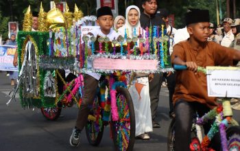 Wali Kota Binjai Lepas Pawai Ta’aruf MTQ ke-57, Syiar Islam Semarakkan Kota