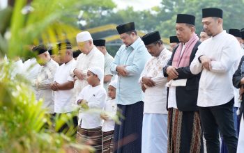 Wali Kota Binjai dan Bobby Nasution Salat Idul Adha Bersama Ribuan Warga