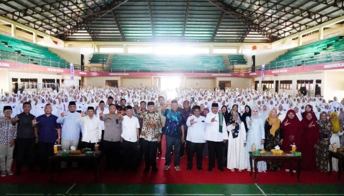 Bupati Langkat Dukung Pengembangan Metode Tsaqifa, 520 Murid Ikuti Wisuda Akbar Al-Qur’an