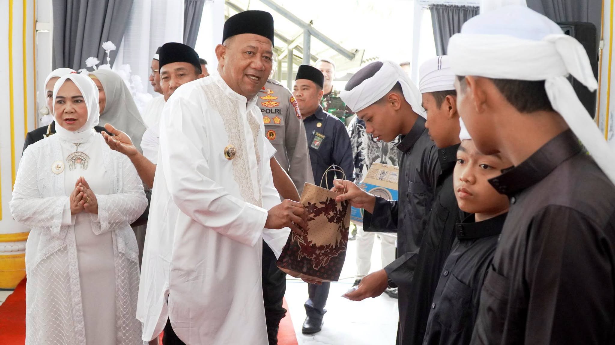 Bupati Langkat Sambut Kepulangan 398 Jamaah Haji 2026