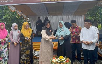 Endang Kurniasih Dikukuhkan sebagai Bunda Peduli Buta Baca Al-Qur’an, Perkuat Langkat Religius