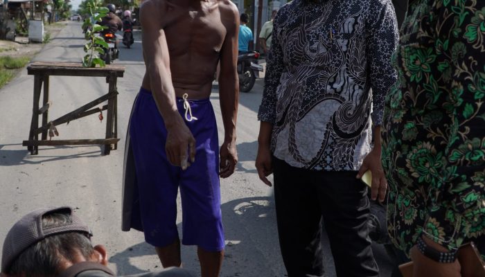 Dirut PDAM Tirtasari Tinjau Perbaikan Pipa di Jalan MT Haryono