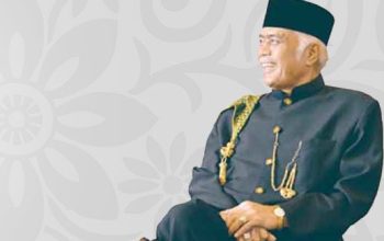 Perjuangan dan Dedikasi H Muhammad Nur Abu Bakar: Dari Pedagang Kecil hingga Mendirikan Jaringan Rumah Sakit